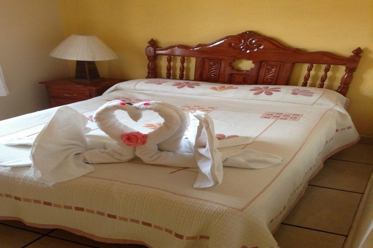 Hotel Posada Camelinas Pátzcuaro Kültér fotó